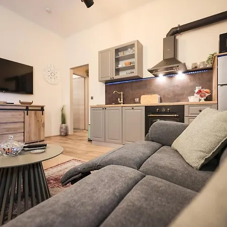 Apartamento Shady Garden Zadar