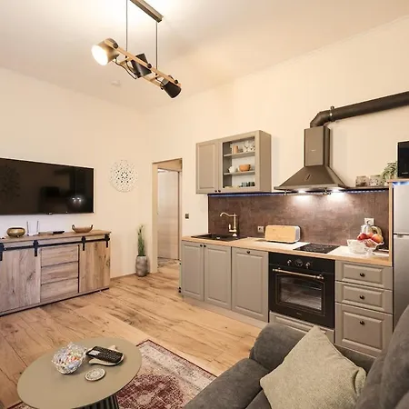 Apartamento Shady Garden *
