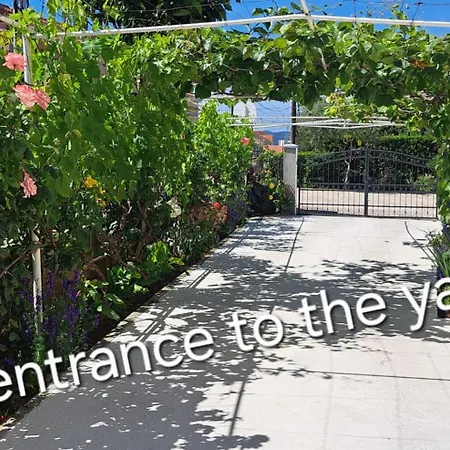 Apartamento Shady Garden