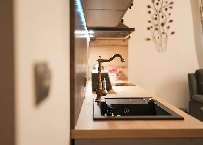 Shady Garden Apartman