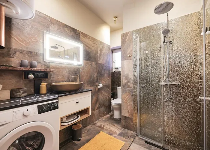 Shady Garden Apartman Zára